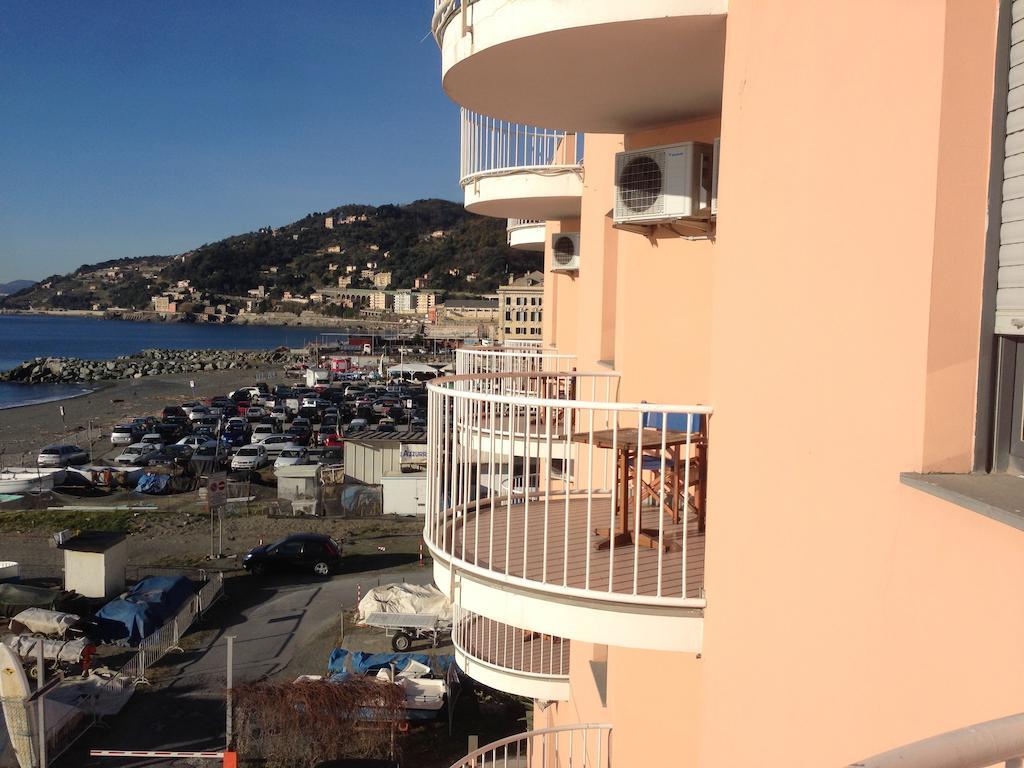 Hotel Sirenella Mele Bagian luar foto