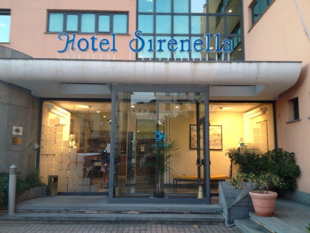 Hotel Sirenella Mele Bagian luar foto